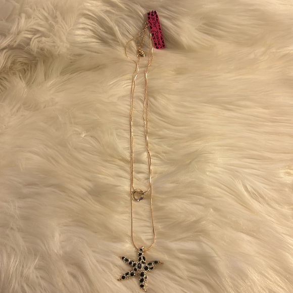 Betsy Johnson Gold/Rhinestone Starfish Necklace - Picture 1 of 10